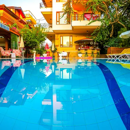 Sonata Hotell 4*